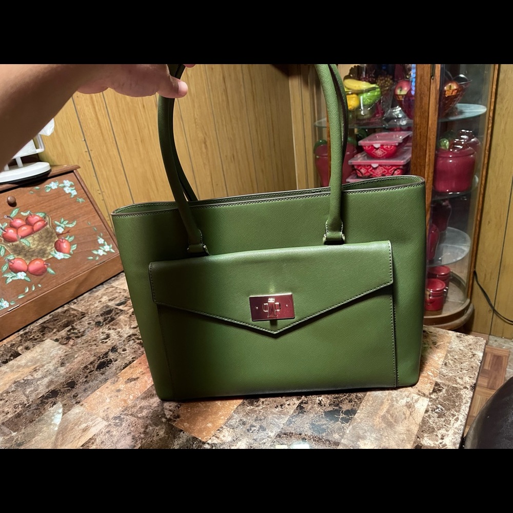 Kate Spade tote. NWOT.